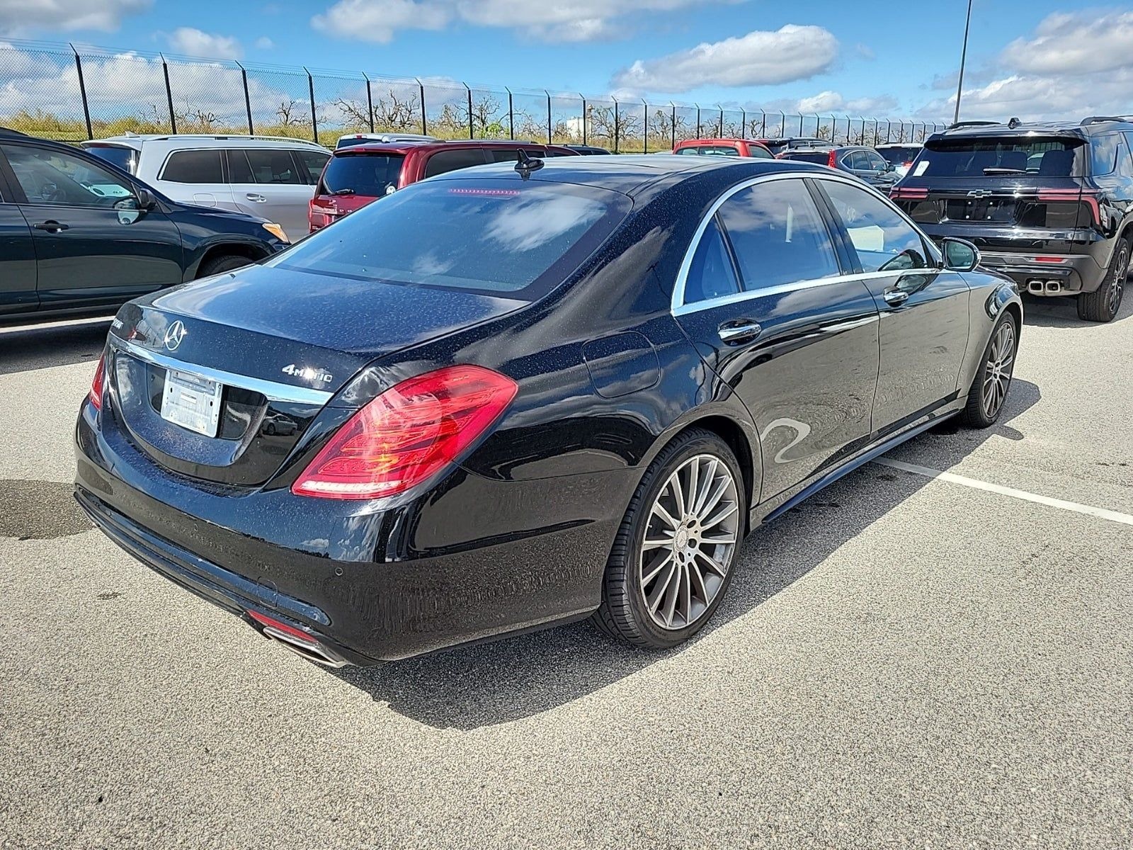 2015 Mercedes Benz S 550 4MATIC photo 4
